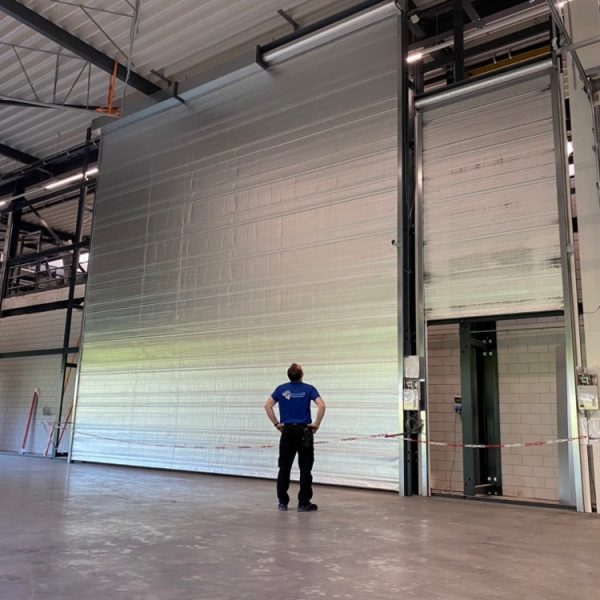 How fire resistant curtains protect your commercial property from disaster